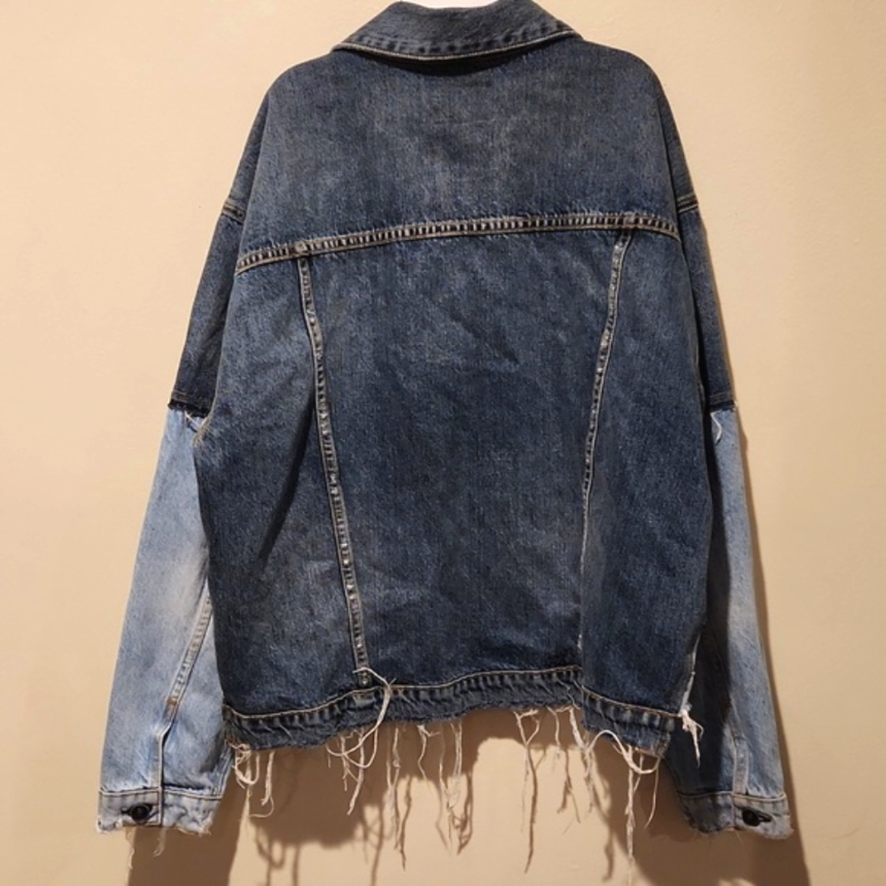 ❤️ HUDSON JEANS TWO-TONE OVERSIZED DISTRESSED DENIM JEAN JACKET, MEDIUM - Picture 6 of 12